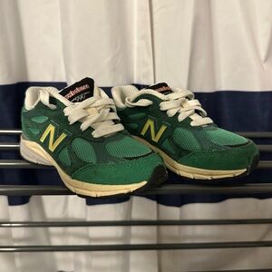 New Balance 990 Kids Green Sneakers